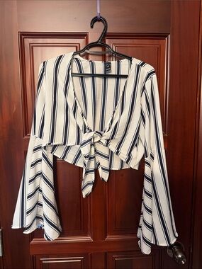 Windsor White and Navy Striped Tie-Front Crop Top